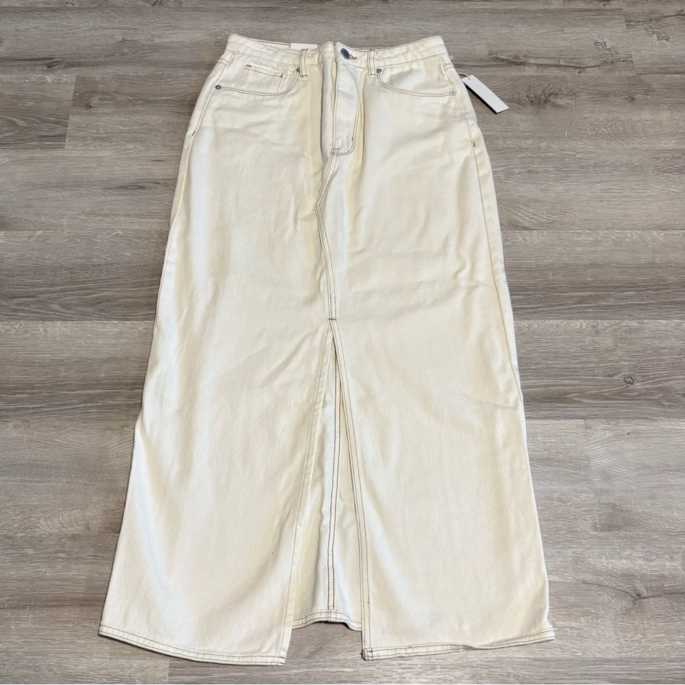 Blank NYC white denim skirt